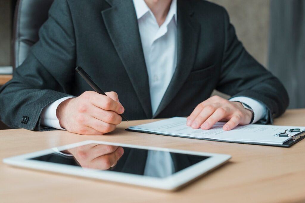 Why is Switzerland attractive for company registration